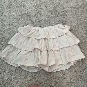 Ruffle skirt vestique boutique  NWT size  large